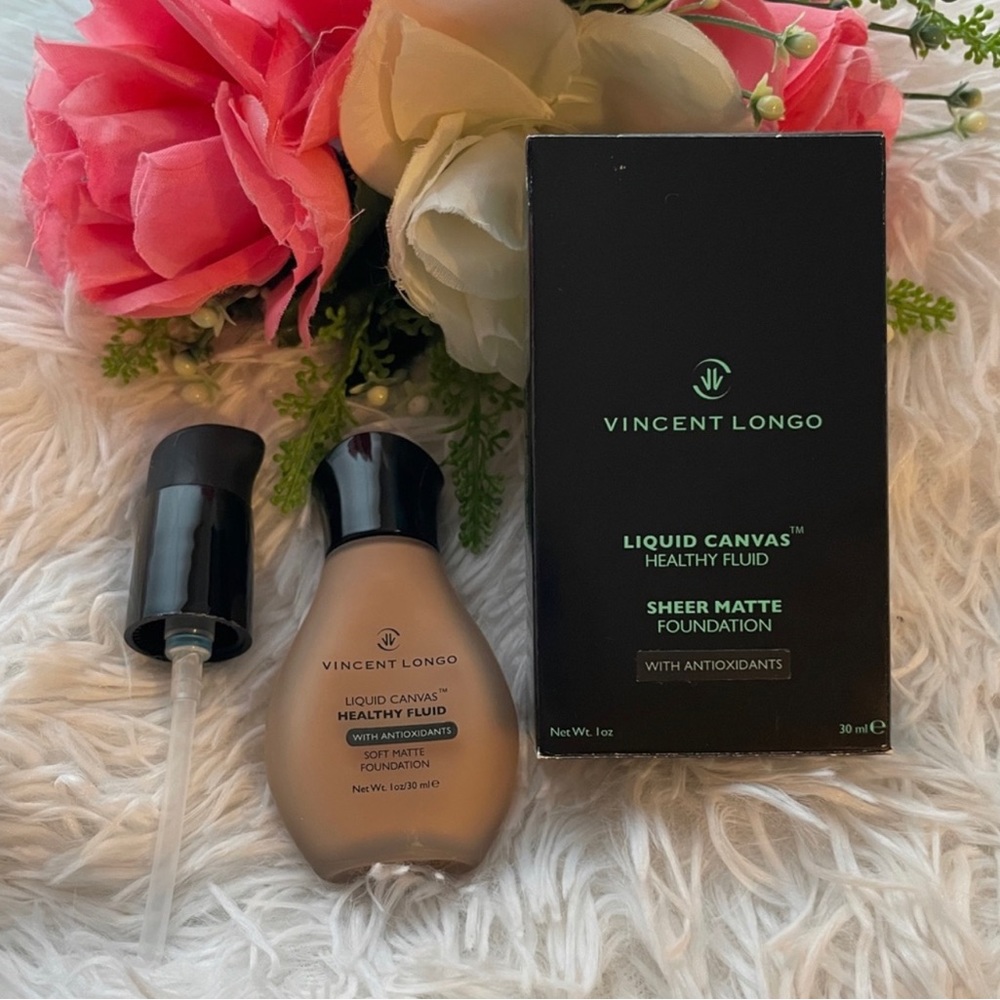 Vincent Longo Liquid Canvas Foundation Topaz 12 Sheer Matte 1 oz NIB